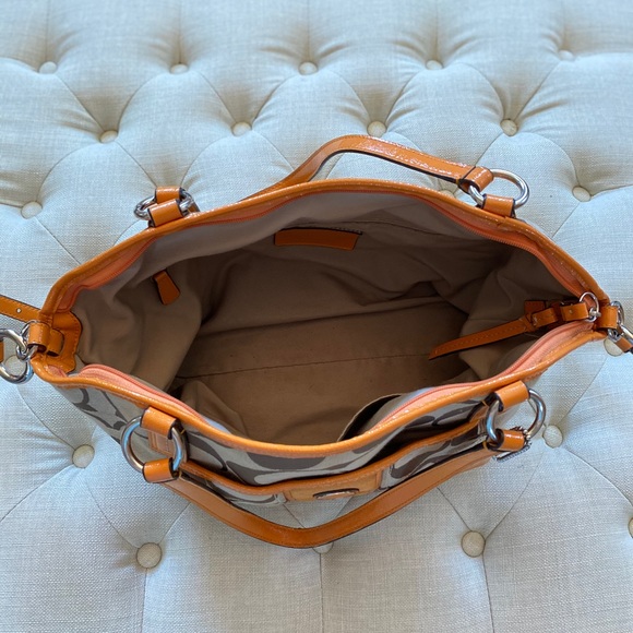 Coach Signature Stripe Pocket Tote In Orange Spice - Picture 2 of 16